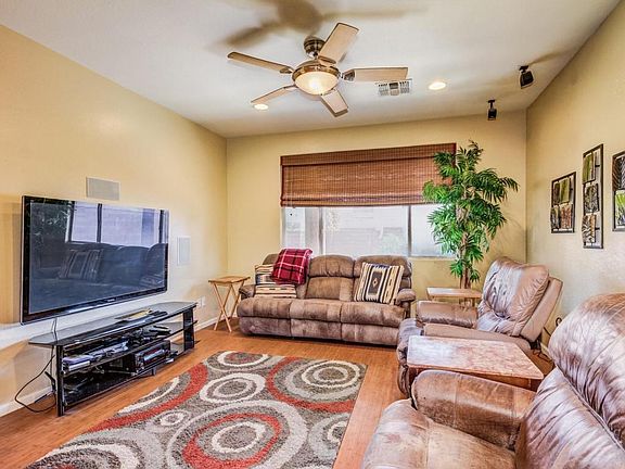 5th image of 13585 W Caribbean Ln