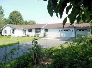 5725 Uhlman Rd, Fairview, PA 16415