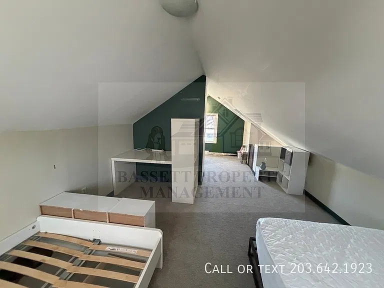 2 Homestead Ave — Photo 19