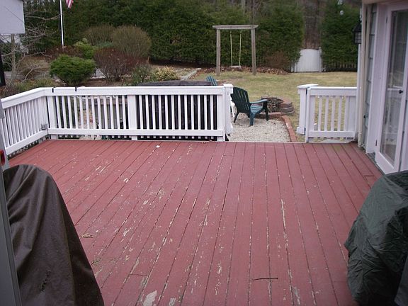 4th image of 351 Norwood St