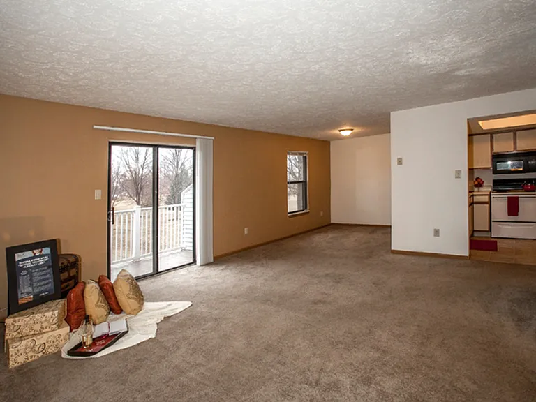 Ashley Oaks Apartments — Photo 8