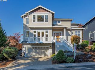 16429 Oak Tree Ter, Oregon City, OR 97045