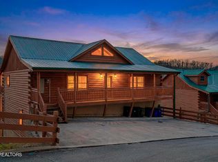 3310 Smoky Ridge Way, Sevierville, TN 37862