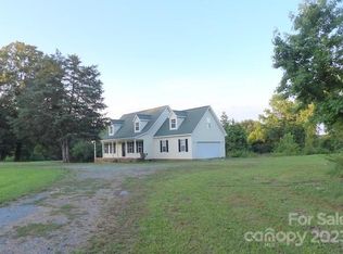 1618 Saddle Club Rd, Lancaster, SC 29720