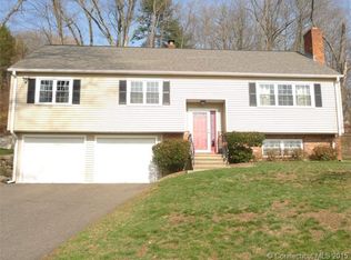 63 Ridge Rd, Southbury, CT 06488