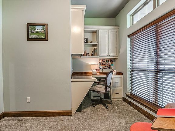 5th image of 7621 High Meadows Ln