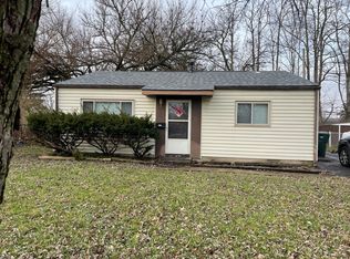 3079 Huntington Dr, Columbus, OH 43207