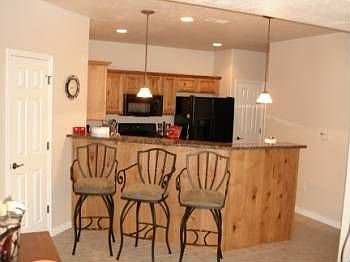 4th image of 1584 W 110 N Unit 8