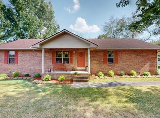 573 Wiswell Rd W, Murray, KY 42071