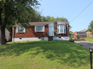 3243 Crowe Dr, Nashville, TN 37218