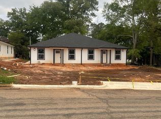224 Travis St #101, Nacogdoches, TX 75965