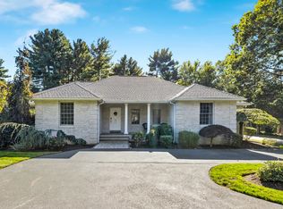 9 Ridge Rd, Smithfield, RI 02917