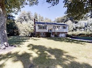 16 Winter St, Wilmington, MA 01887