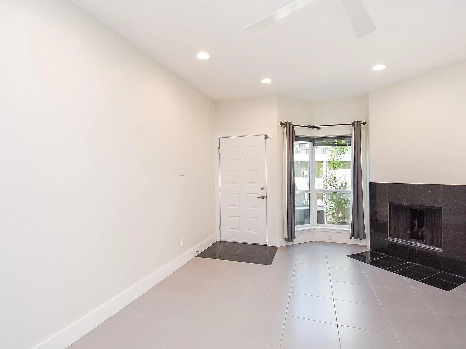 2 bed, 1.0 bath, 1016 sqft, $1,750 — Photo 3
