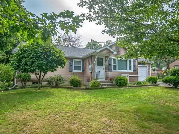 165 Bacon Rd, Springfield, MA 01119