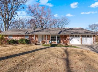 2710 Evergreen Dr, Bartlesville, OK 74006