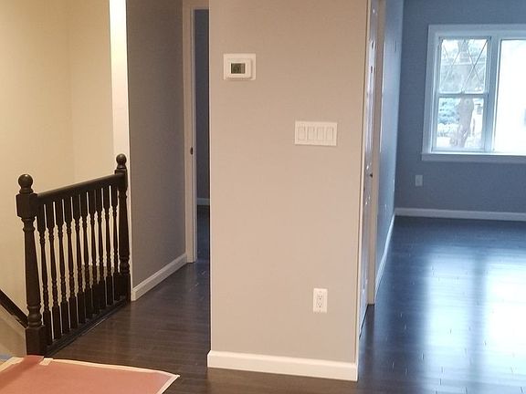 5th image of 2649 98th St