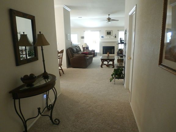 3rd image of 1721 Briarton Ln S