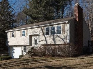 18 General Henry Knox Rd, Southborough, MA 01772