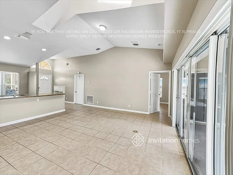 6424 Barbara St — Photo 6