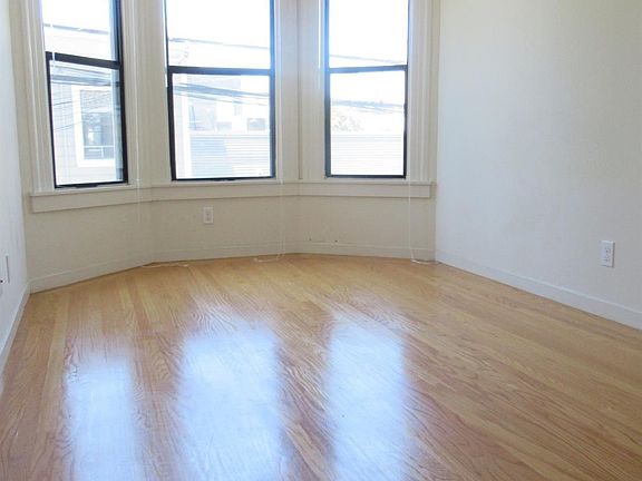 2nd image of 281 Shipley St