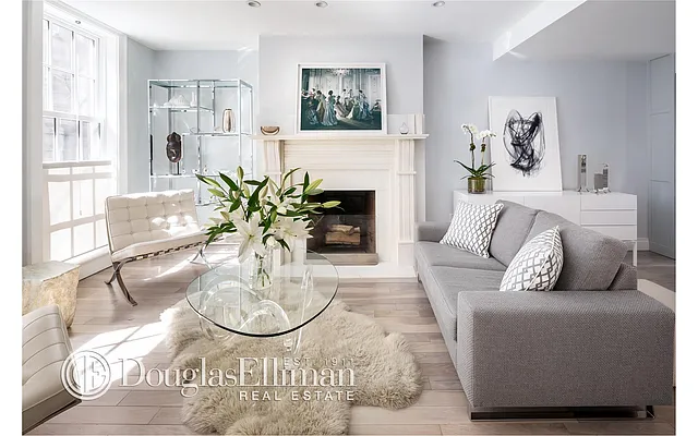 Sold by Douglas Elliman | media 10