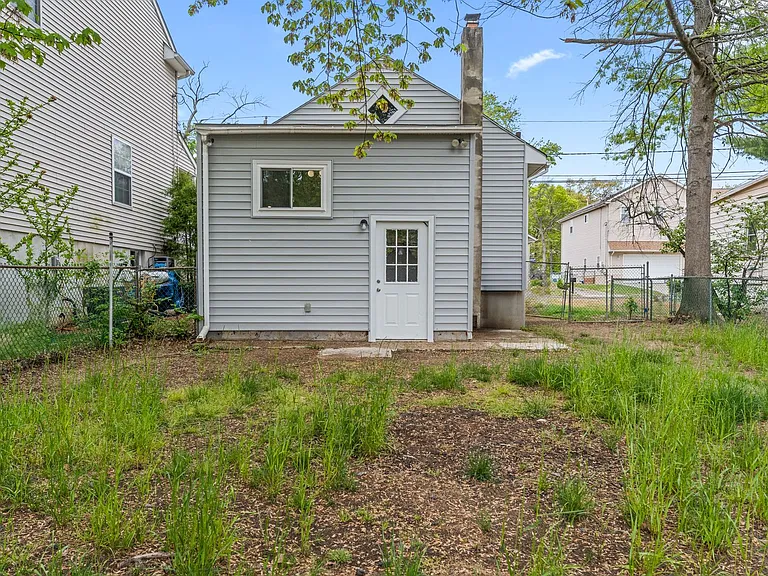 8534 Orchard Ave — Photo 25