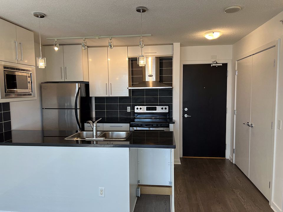 1st image of 689 Abbott St #1607