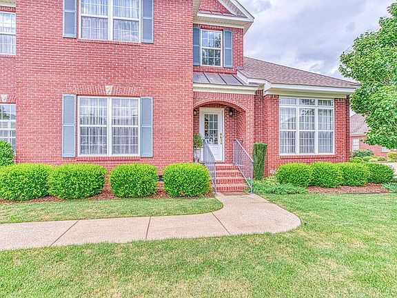 3rd image of 134 Plantation Springs Dr