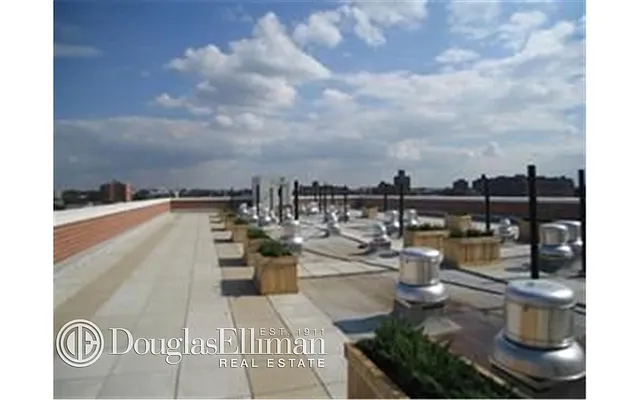 Rented by Douglas Elliman | media 13