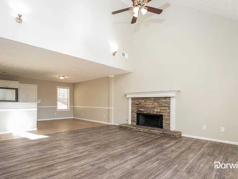 610 Pebble Blvd — Photo 6