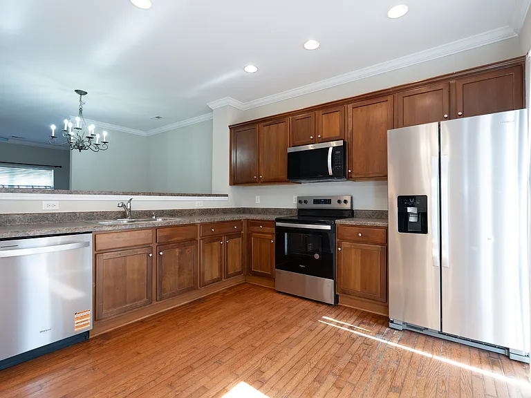 14136 Winford Ln — Photo 10