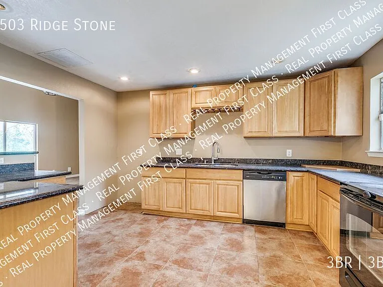 8503 Ridge Stone St — Photo 7