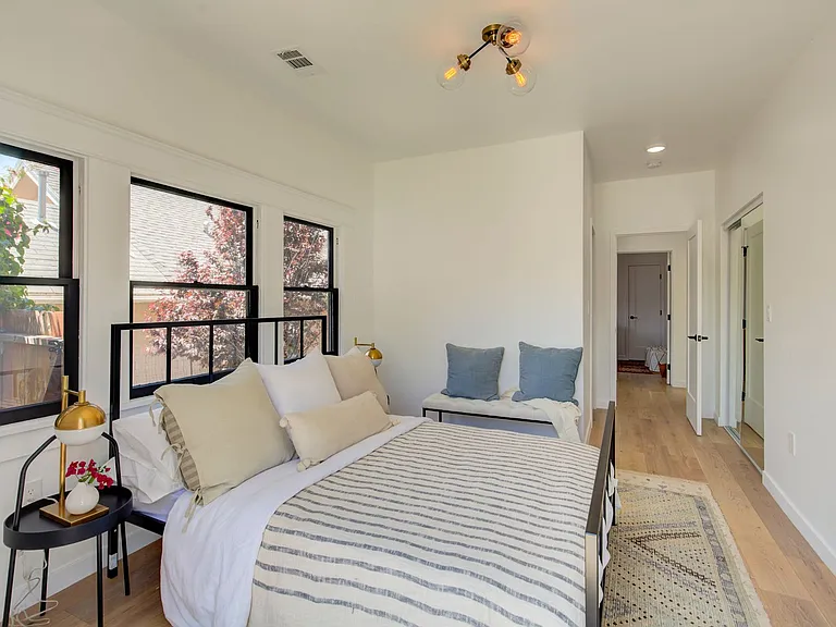 3412 Thorpe Ave — Photo 27