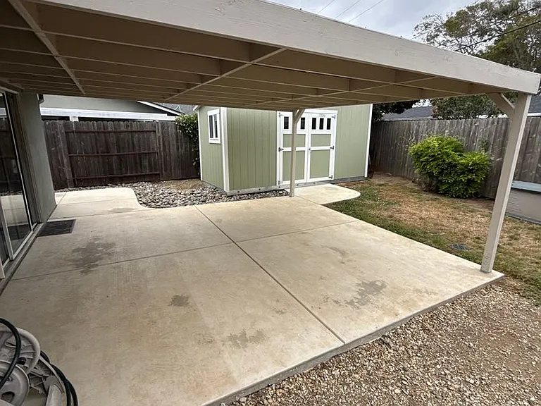 1363 Avalon St — Photo 18