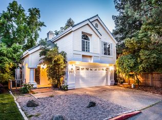 2741 Compton Parc Ln, Carmichael, CA 95608
