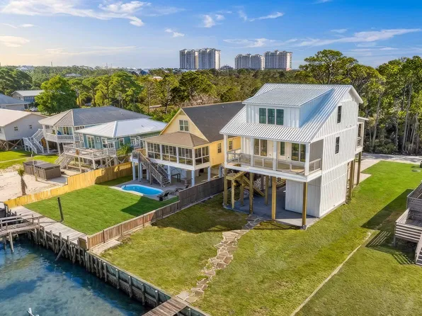 8189 Gulf Beach Ln, Gulf Shores, AL 36542