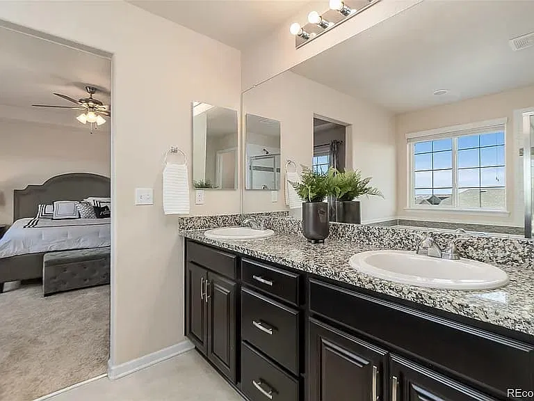 4979 S Valdai Way — Photo 21