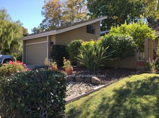 834 Runningwood Cir, Mountain View, CA 94040