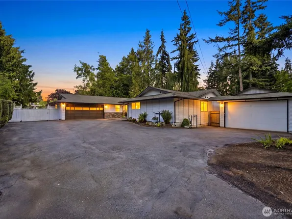 19319 76th Avenue W, Lynnwood, WA 98036