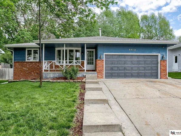 6152 NW 12th St, Lincoln, NE 68521