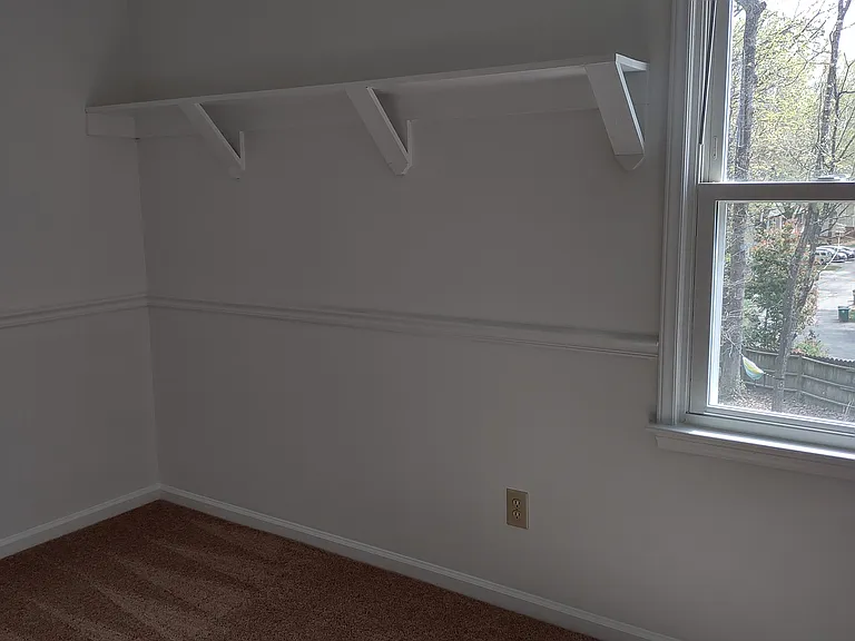 This photo has not been altered in any way: no edits or filters have been applied to try to deceive the viewer by having the room appear larger or brighter than it actually is.