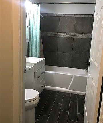 5th image of 1220 Guillory St