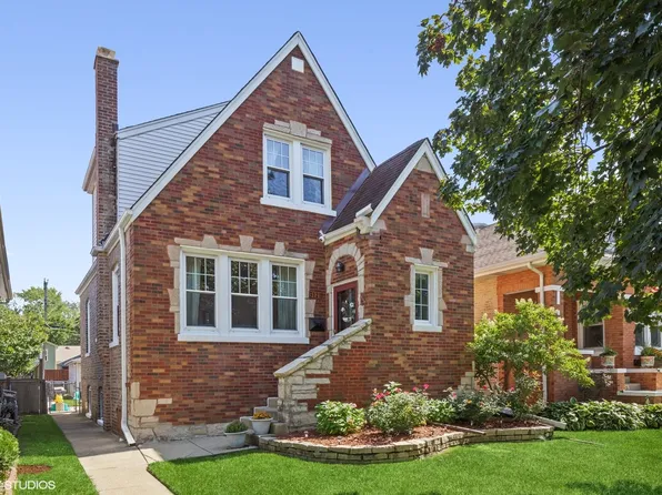 3121 Vernon Ave, Brookfield, IL 60513