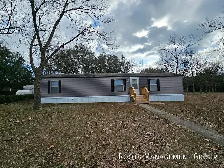 1233 Paul Ln #1233P — Photo 2