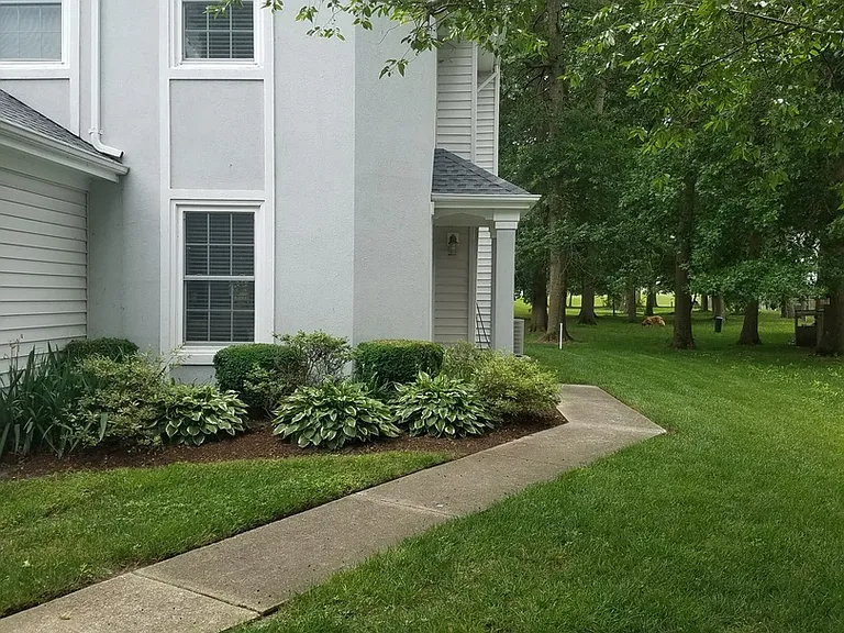 1001 Shoal Creek Trl — Photo 1