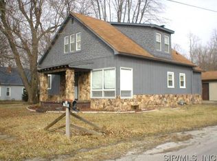 702 Gerald St, Pocahontas, IL 62275