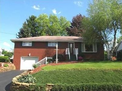 537 Orchard Ln, Greensburg, PA, 15601