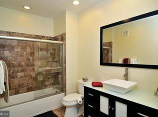 11317 Aristotle Dr, Fairfax, VA 22030