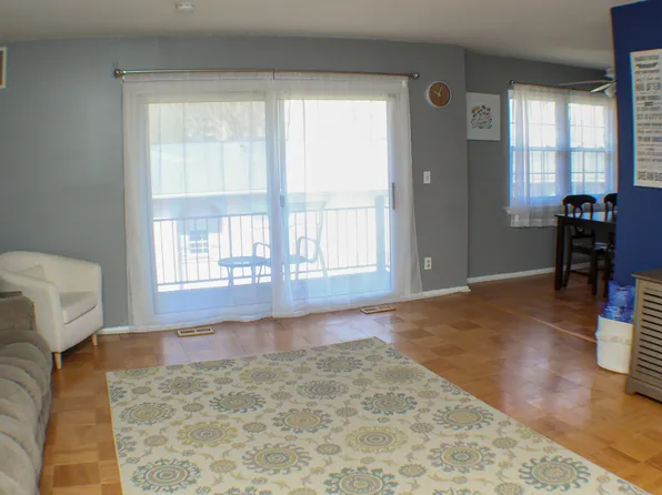 208 Crocker Dr APT F, Bel Air, MD 21014